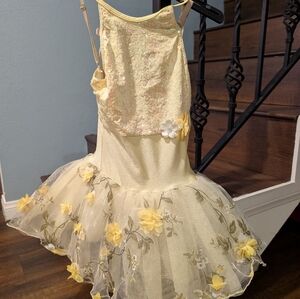 REVOLVE Sparkling Yellow Floral Kids Dress